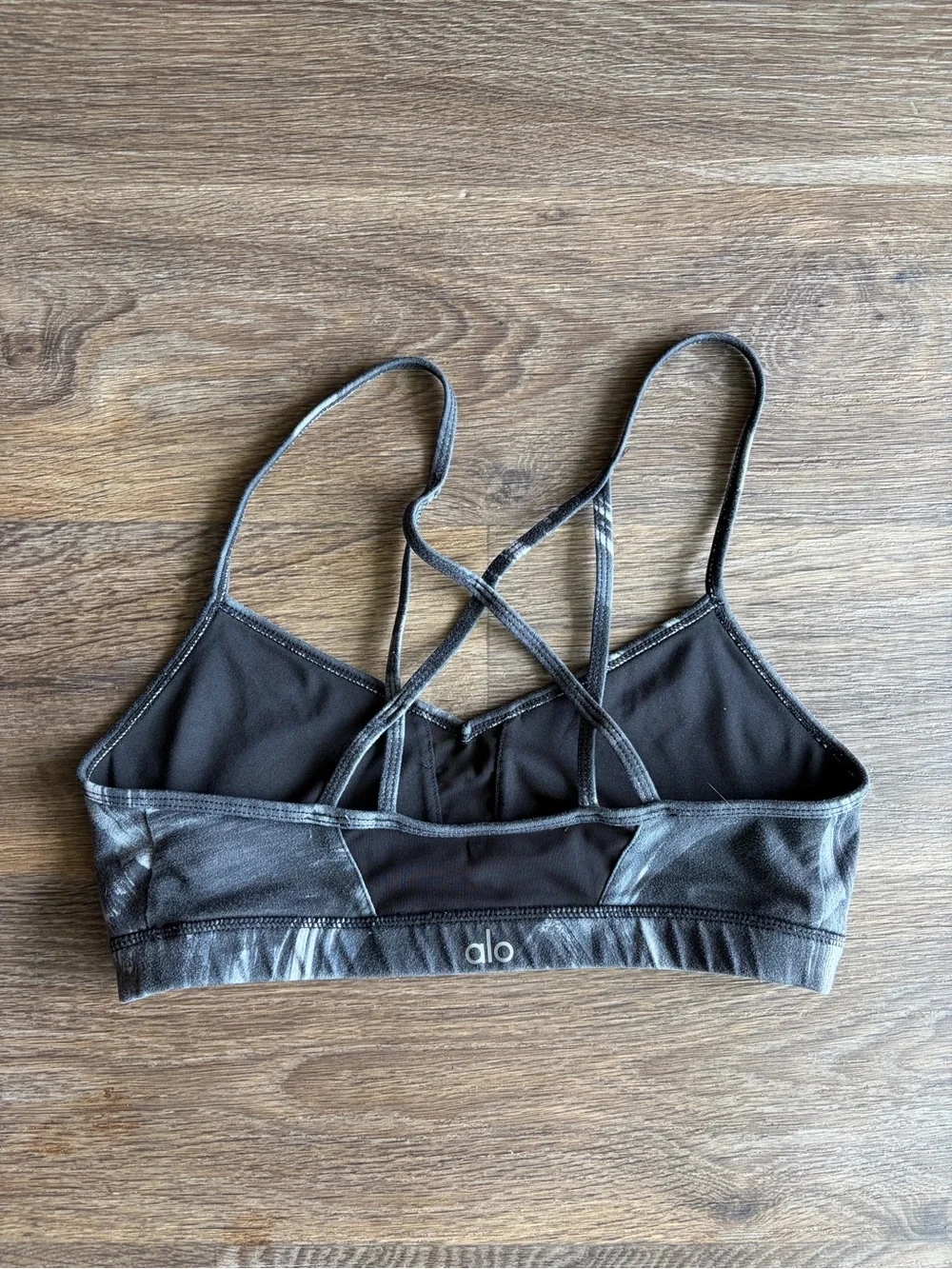 Alo Yoga Strappy Sports Bra Small Black Gray Marble Print Athleisure Yoga